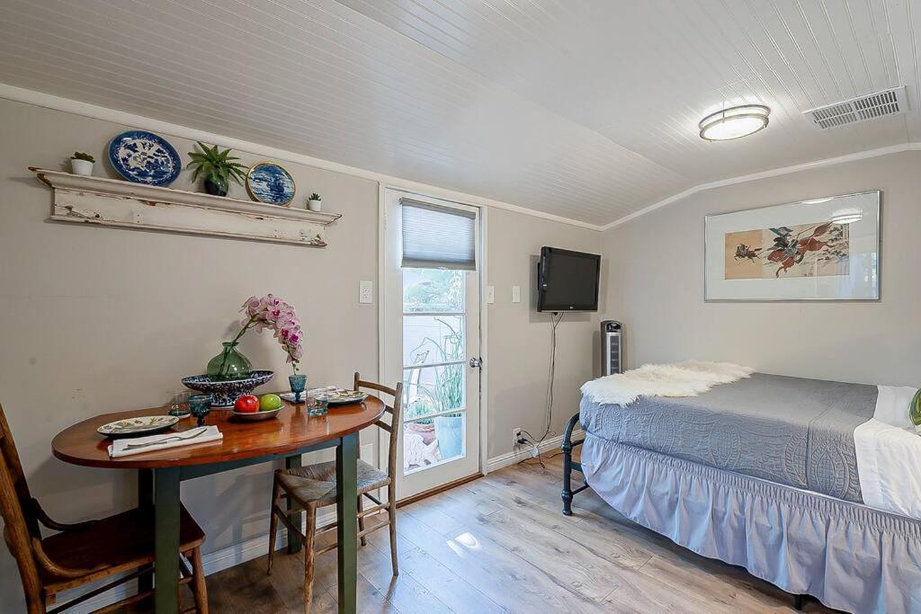 Cute Peaceful Tiny House Getaway W Backyard - Low Summer Rates! Tucson Kültér fotó